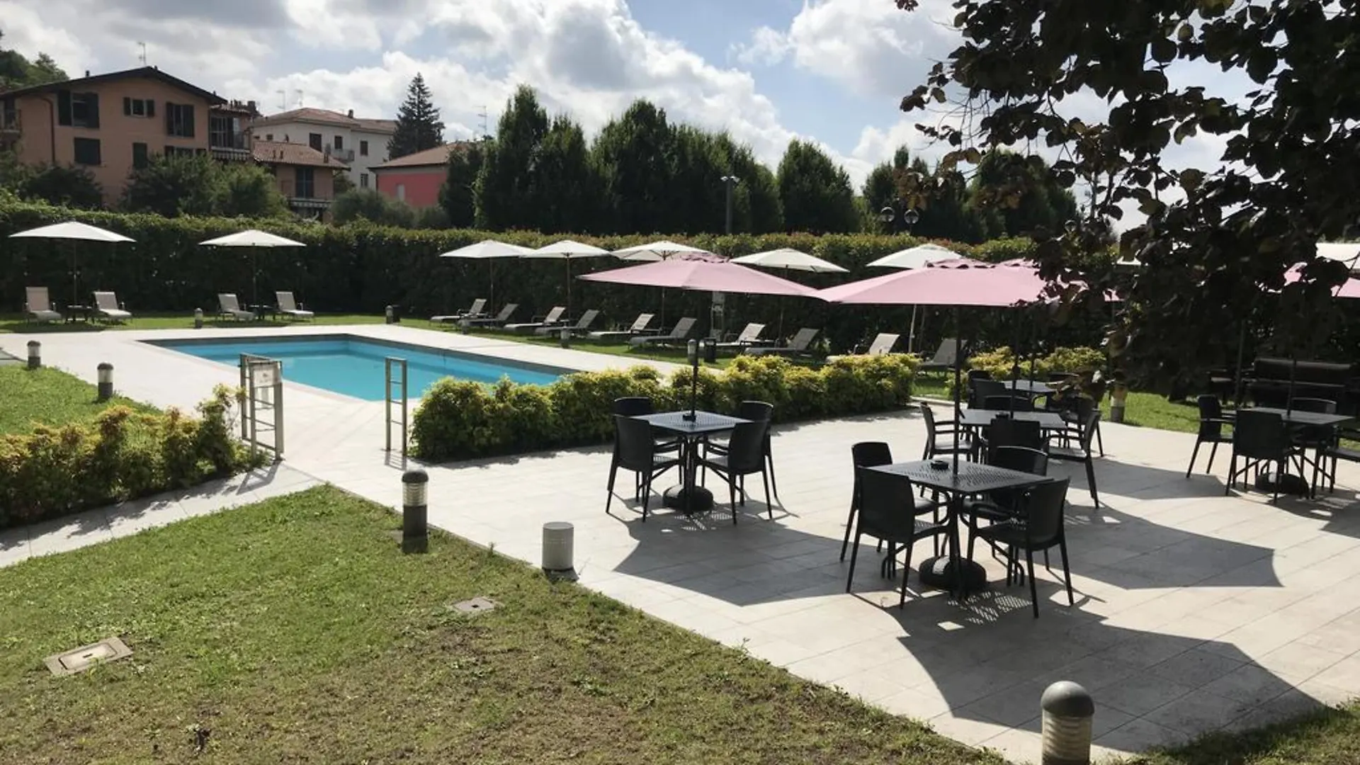 Bis Hotel Varese 4*,