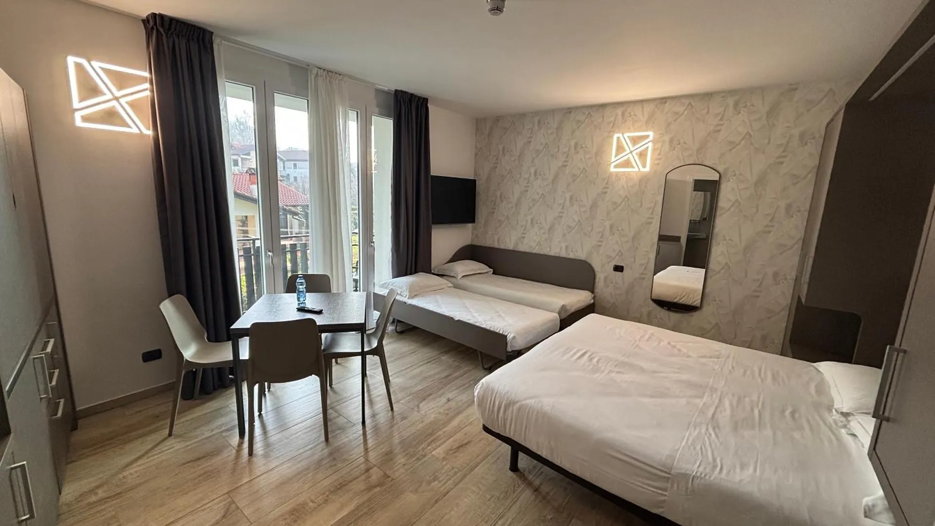 Bis Hotel Varese 4*,  Italy