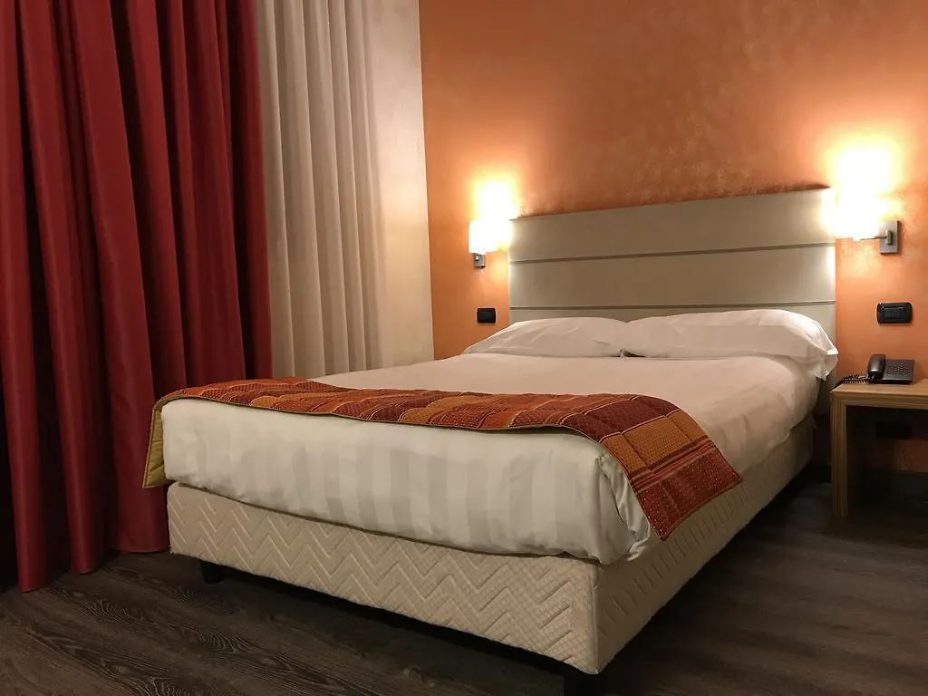 ****  Bis Hotel Varese Italy