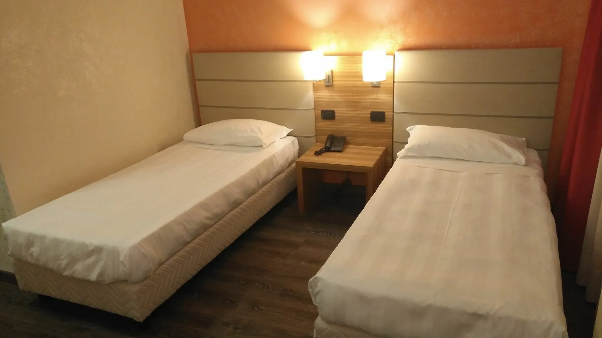 ****  Bis Hotel Varese Italy
