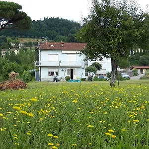  Guest house La Foresta Di Sopra Italy