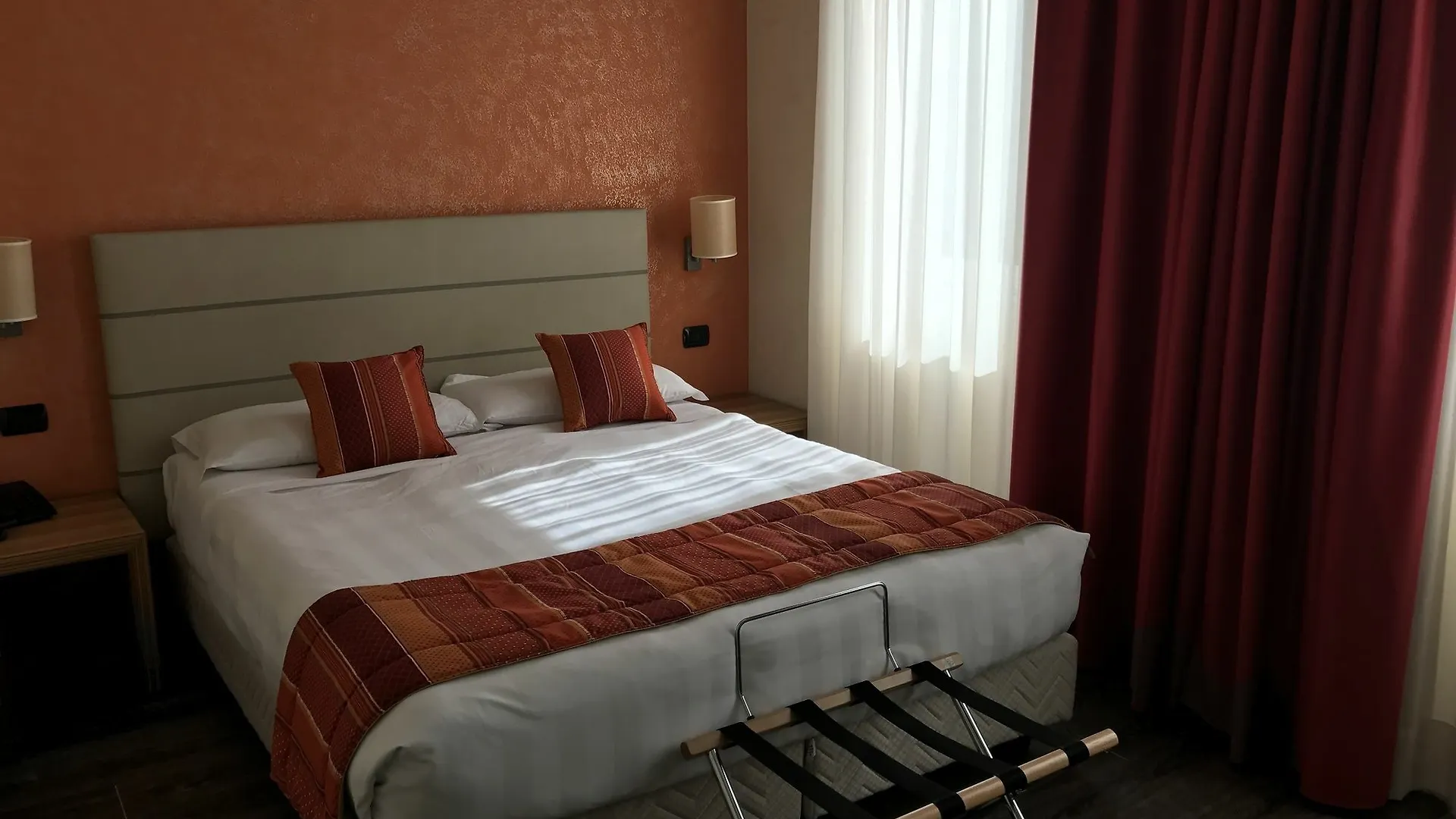 ****  Bis Hotel Varese Italia
